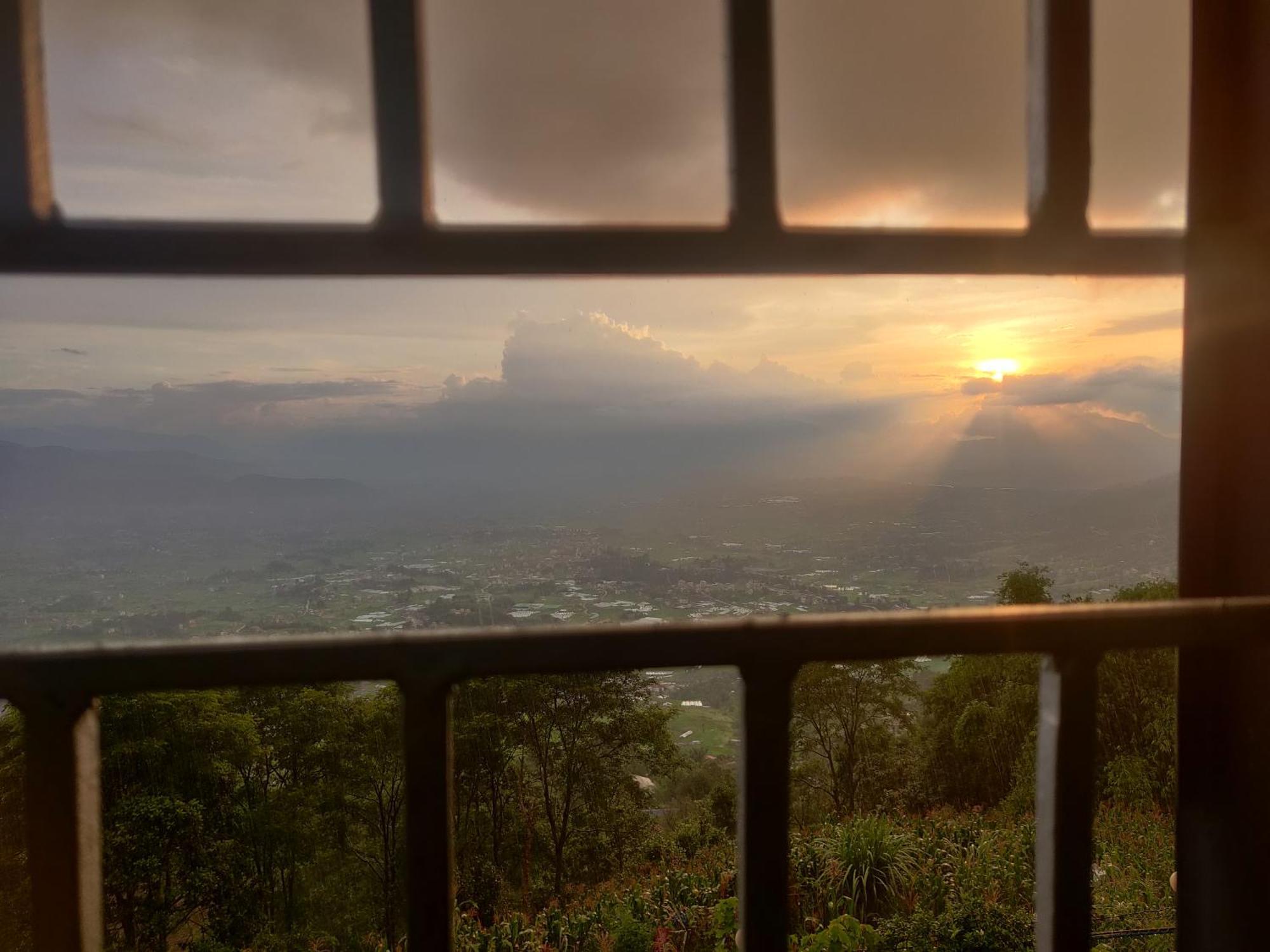 Chareli Resort นาการ์ก็อต ภายนอก รูปภาพ