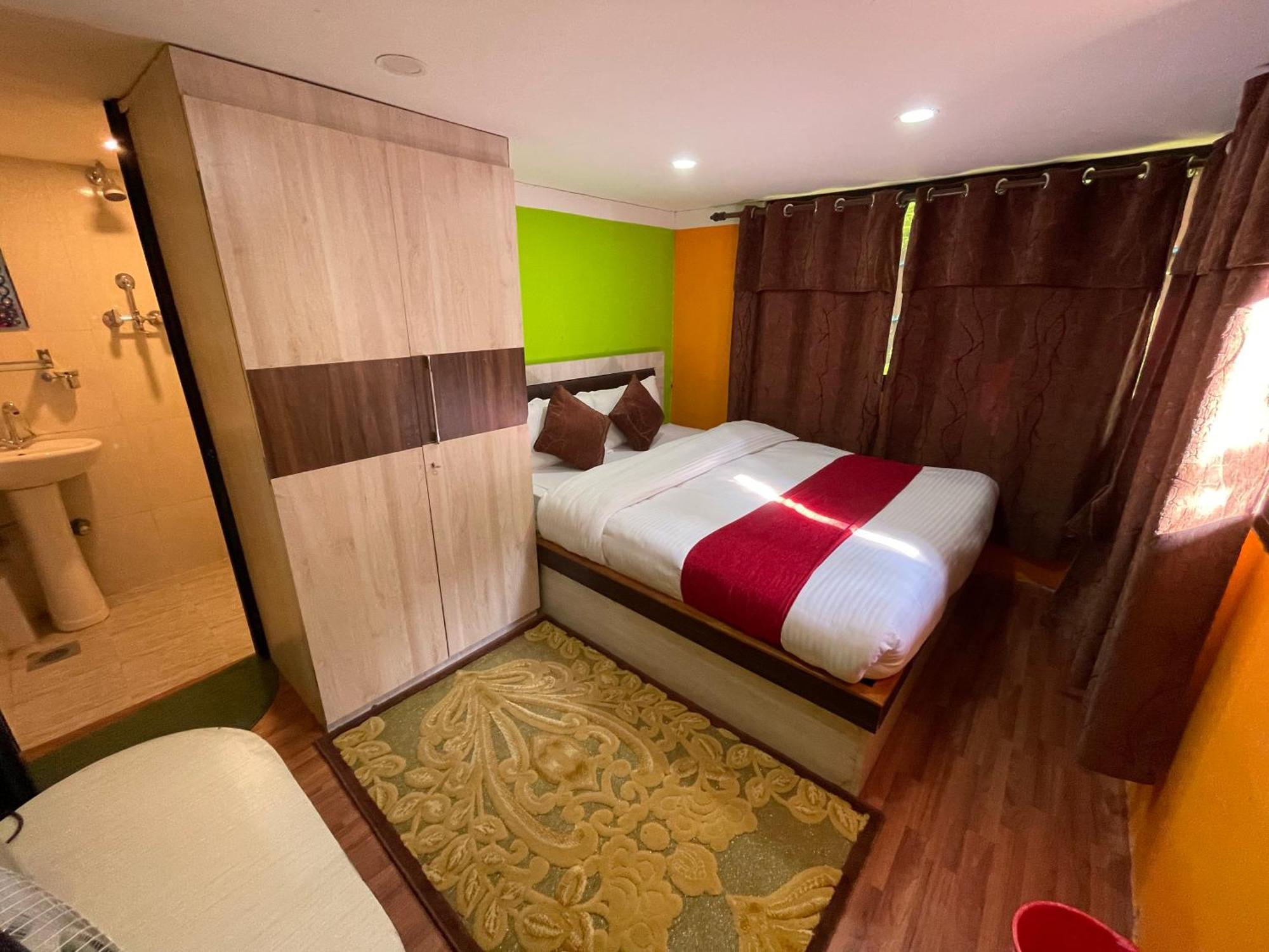 Chareli Resort นาการ์ก็อต ภายนอก รูปภาพ